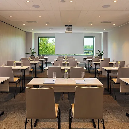 Four Points By Sheraton Mokotow Hotel